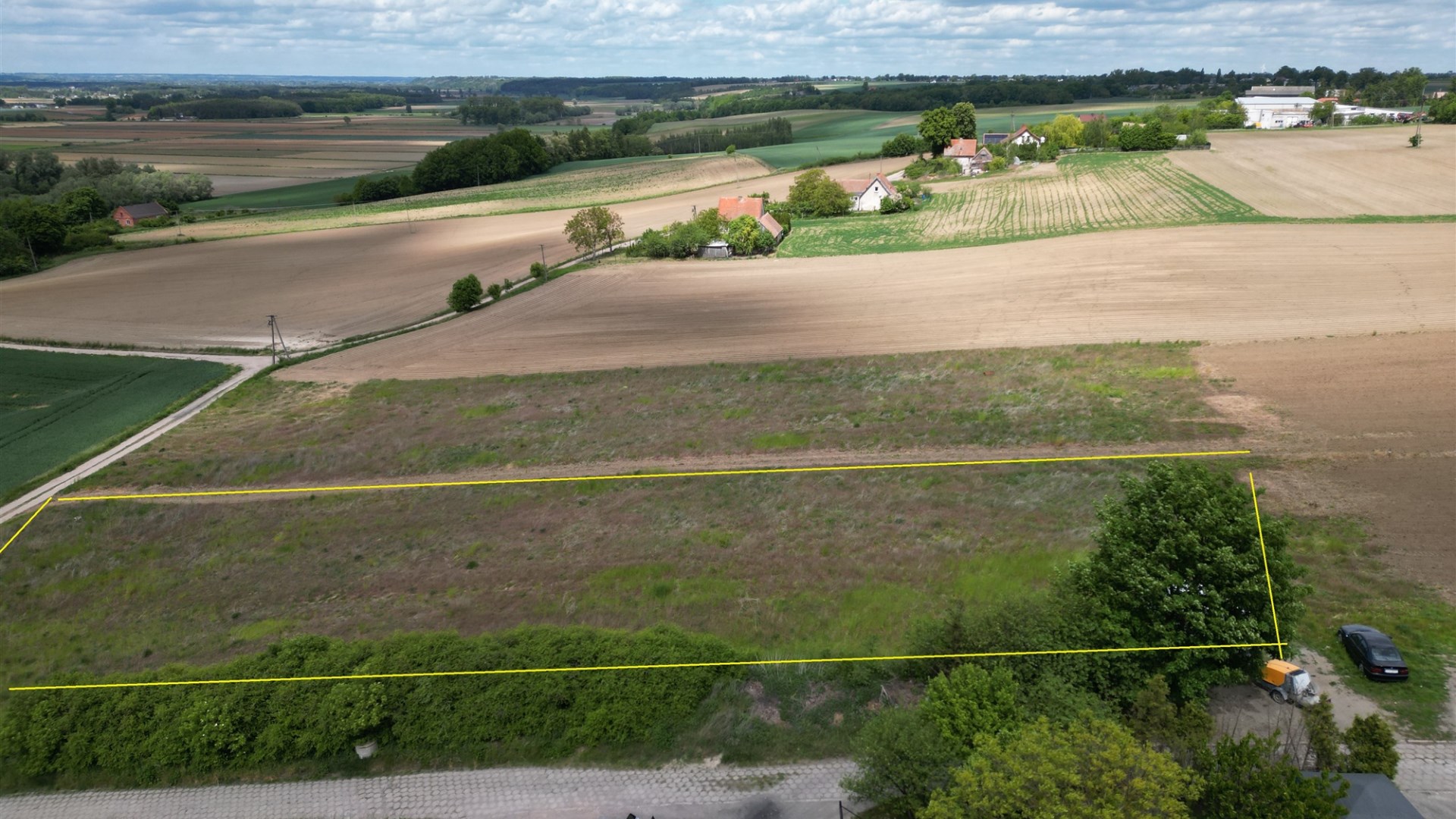 Działka na sprzedaż